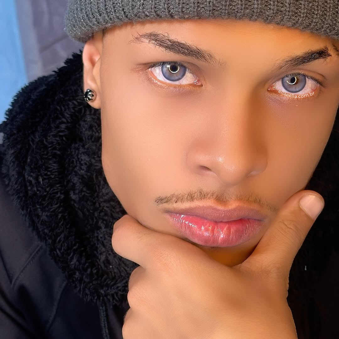 Lente De Contato Anual - Gleam Violet