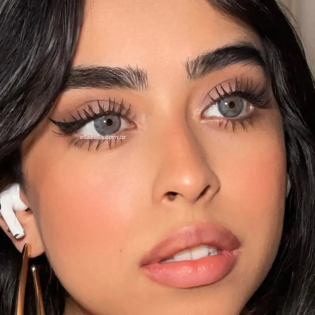 Lente De Contato Anual - Siri Gray (Pupila Reduzida)