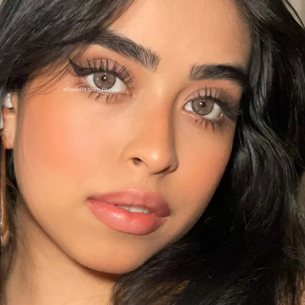 Lente De Contato Anual - Siri Brown (Pupila Reduzida)