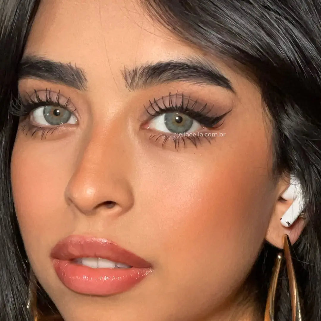 Lente De Contato Anual - Siri Green (Pupila Reduzida)