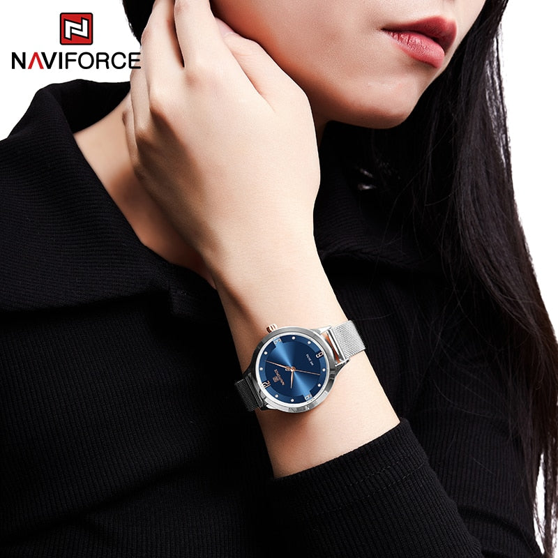 Relógio feminino em aço Inoxidável - NAVIFORCE